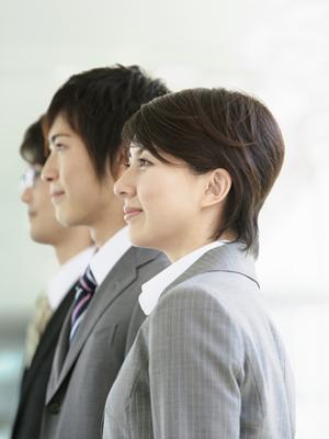 子供に英語を教える講師の求人募集